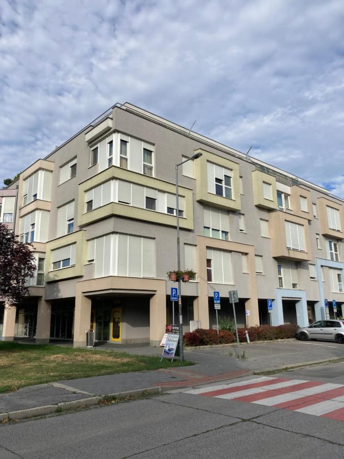 Patrik Apartment Šamorín Εξωτερικό φωτογραφία